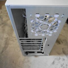 パソコンケースJONSBO U4の画像