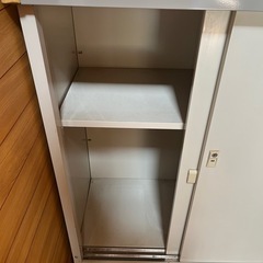 家庭用収納庫　スチール物置　室内使用品　美品　錆無し　KM-50の画像