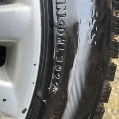 ブリヂストン　ブリザックVRX2スタッドレスタイヤ、ホイールセットの画像