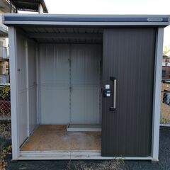 YODOKO / ヨドコウ 物置 巨大倉庫 収納庫 鍵付き【ユーズドユーズ名古屋天白店】JO12-1の画像