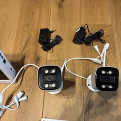 wifi防犯カメラ（モニター画面付き）
の画像