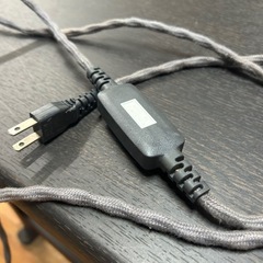 1人用こたつと椅子のセットの画像