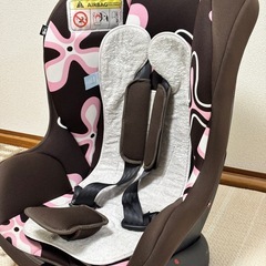 チャイルドシート(シートベルトで装着するタイプ) 
の画像