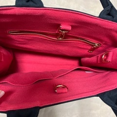 ルブタン風　ハンドバッグの画像