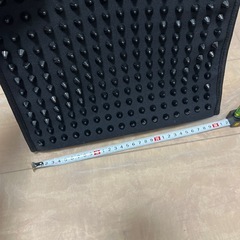 ルブタン風　ハンドバッグの画像