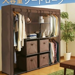 【お譲り予定者決定】組み立てカーテン付き収納家具半年使用品の画像