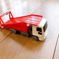 車のおもちゃ⑤キャリアカーの画像