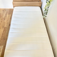 シングルベッドの画像