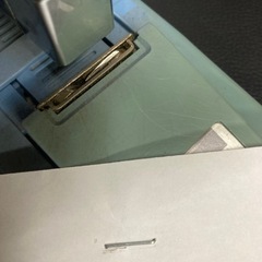 大きいホッチキス の画像