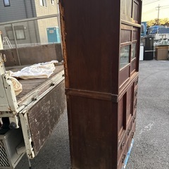 水屋食器棚の画像