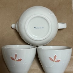 ティーポット＆カップ ＆お皿の画像