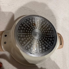 カローテ　鍋　20cmの画像
