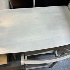 ニトリ/天然木折りたたみデスク&チェアーの画像