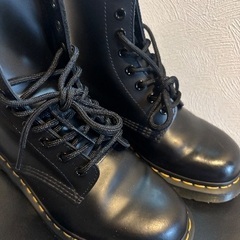 ドクターマーチン ブーツ UK5の画像