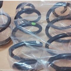 日産エクストレイル純正コイル１台分 0円～ お引き取り限定　※条件をお読みくださいの画像