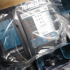 マキタ makita HR183DRGXV ハンマドリル 未使用品 フルセット バッテリ18V 6.0Ah二個/充電器 18mm 【ハンズクラフト宜野湾店】の画像