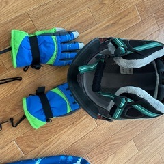 スノーボードウェアなど4点セットの画像