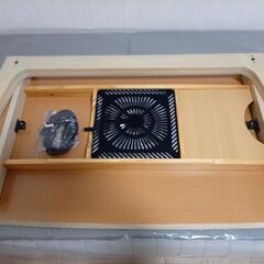 ニトリのこたつテーブルです。　約105×70の画像