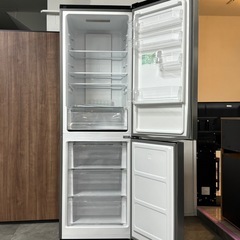 アズマ 大型2ドア冷蔵庫 327L 2022年製 JN-RE327LB 札幌市白石区の画像