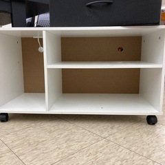 【ジモティー割引で最大15％OFF⭐️】 キャスター付き　テレビ台 収納家具の画像