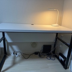 パソコンデスク　0円の画像