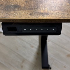 昇降デスク　　　　　の画像