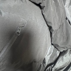 来週処分します。最終値下げ中。GU ダウンジャケット　レディース　の画像