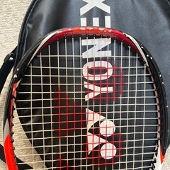 テニスラケットの画像