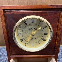 🌿✨【Lily QUARTZ（リリークオーツ） 木製フレーム置き時計】✨の画像