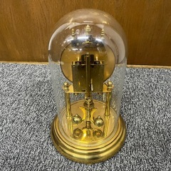 ✨【HERMLE（ヘルムレ） ガラスドーム型置き時計】✨の画像