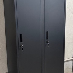 スチールロッカー2台セットの画像