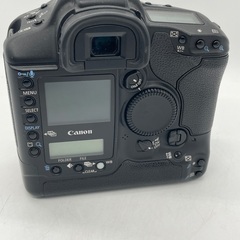 【トレファク足立扇店】ﾃﾞｼﾞﾀﾙ一眼ﾚﾌｶﾒﾗ Canon EOS-1D Mark II ﾎﾞﾃﾞｨ 取説･充電器付の画像