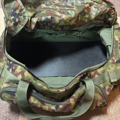 大型迷彩バックの画像