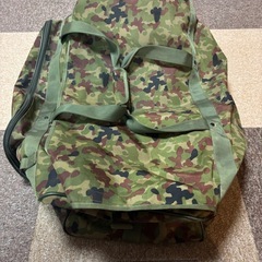 大型迷彩バックの画像