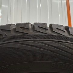 BMW X5 用 スタッドレスタイヤ + ホイール 4本セットの画像