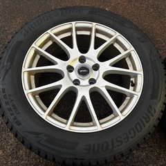 ブリヂストン ブリザックDM-V3 225/60R18冬タイヤ アルミ付4本の画像