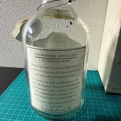 ダルウィニー　空瓶　1L 1980's流通品　冊子付きの画像