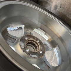 1シーズン使用❗️ヨコハマ　アイスガード　スタッドレスタイヤ　165/70r14の画像