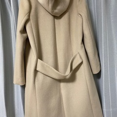 アーバンリサーチドアーズのコートの画像