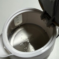 電気ケトル 1リットルの画像