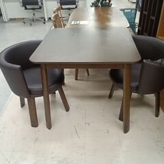 リユースのサカイ栃木店★ジモティ割あり★  ダイニングテーブルセット ブラウン W80×D80×H72.2 クリーニング済み TC11843の画像