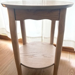 サイドテーブル　直径40cm 木製の画像