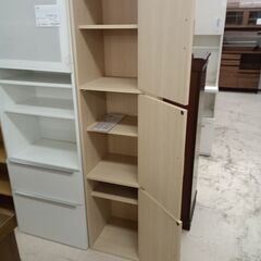 リユースのサカイ栃木店★ジモティ割あり★  収納棚 ベージュ W43×D42×H179.5 クリーニング済み TC11845の画像