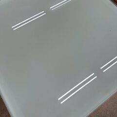★リユースのサカイ高崎店★TJ13542  ガラステーブル 白 H72×D75×W75 クリーニング済みの画像