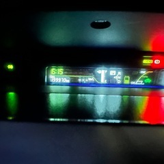 プリウスαの画像