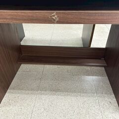 ★リユースのサカイ高崎店★TJ13544  学習机 茶 H70.5×D58.5×W88 クリーニング済みの画像