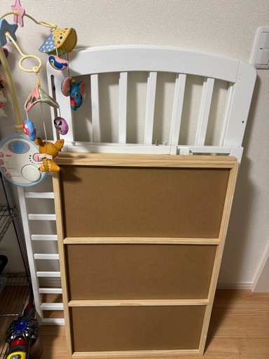 カトージ　ハイポジションベビーベッド