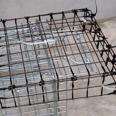 捕獲機入口の誤作動防止ガード（折畳式）Ｍサイズの画像