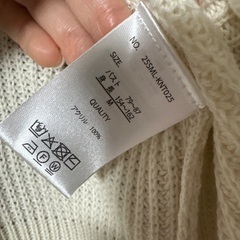 レデース 婦人 カーディガン 白 ニット 春ニット 冬 秋の画像