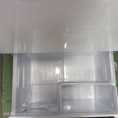 447 送料設置無料  SHARP　自動製氷機能付き大型冷蔵庫　350Lの画像